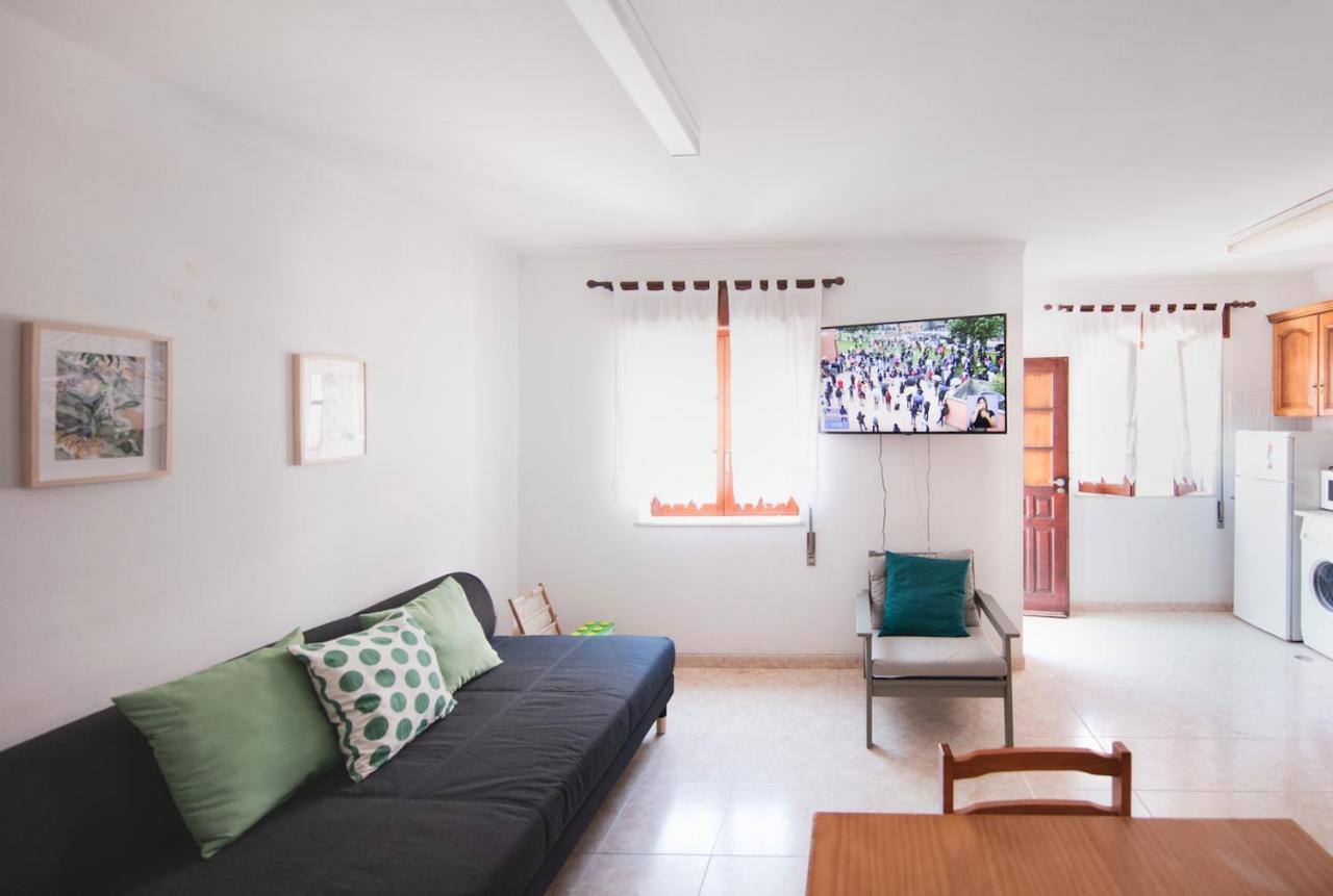 4-bed House Perfect For Families & Friends Apartment Zambujeira do Mar